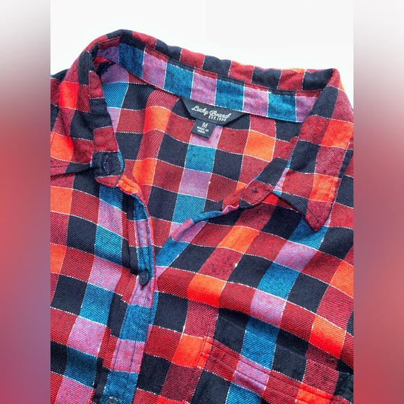 Lucky Brand Woman's Red and Blue Plaid Button Down Soft Flannel Shirt Medium - Picture 6 of 13